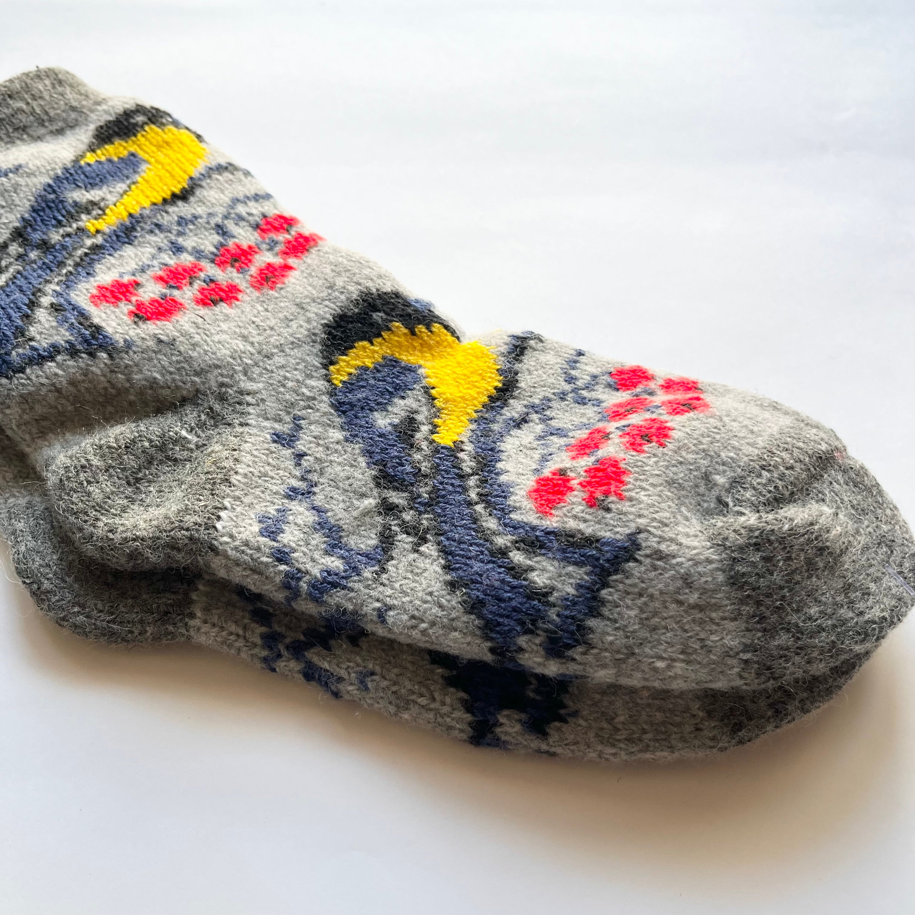 ウクライナ支援/ウールソックス(鳥とナナカマド柄)