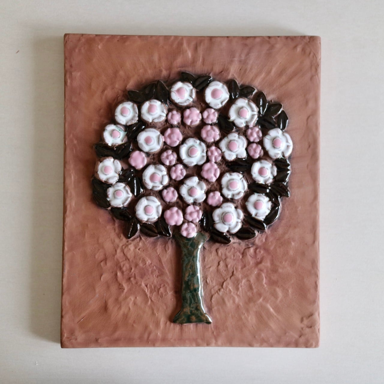 Gabi Citron ガビ作　陶板　花 Gabi Citron ガビ作 陶板 花 Gabi Citron ガビ作 陶板 花 かわいい 工芸品