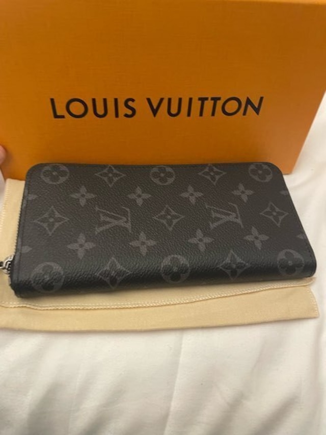 LOUIS VUITTON モノグラム ジッピーウォレット 財布