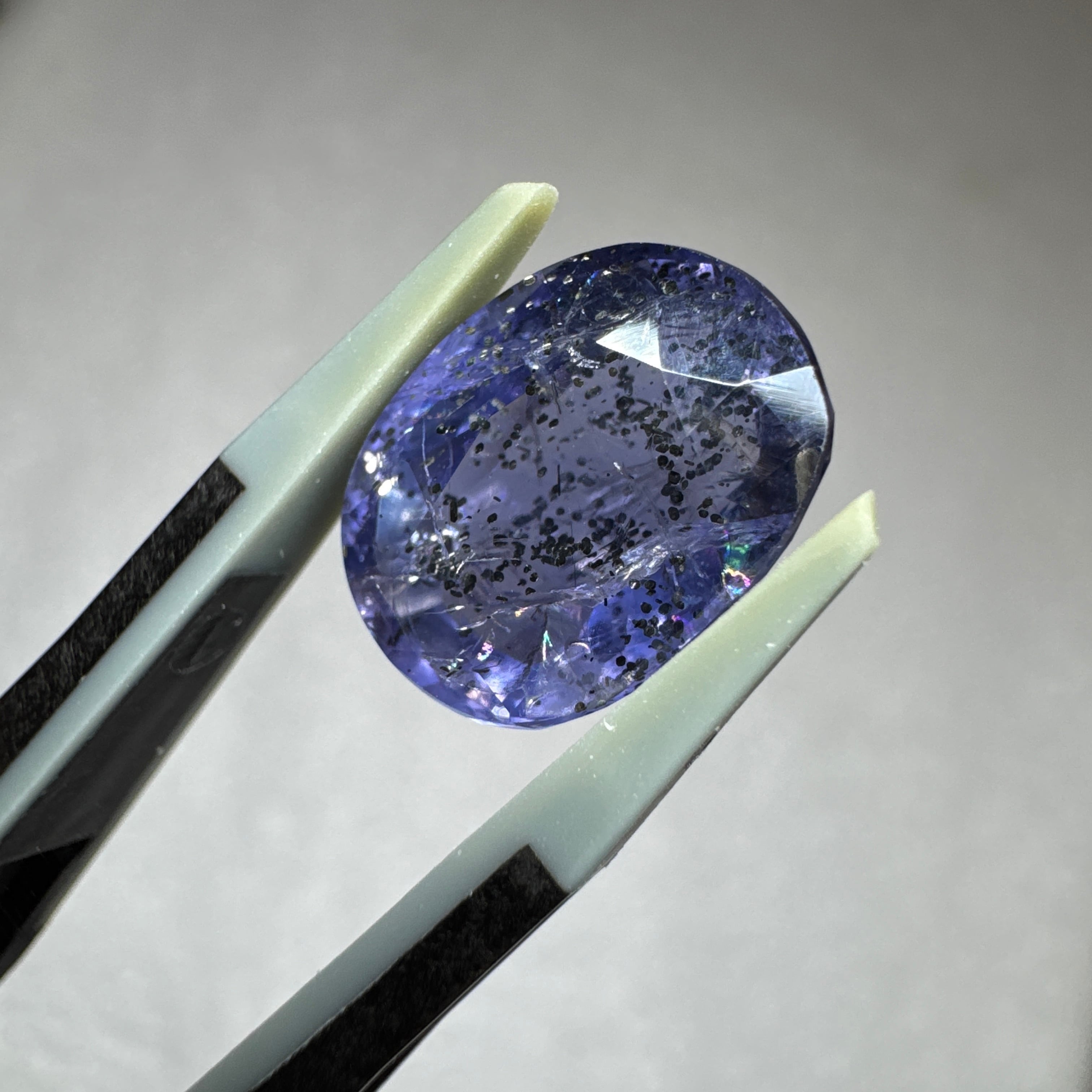 アイオライトサンストーン アイオライトサンストーン 〜BIGで透明でギラギラで虹〜 7.50ct | GEM