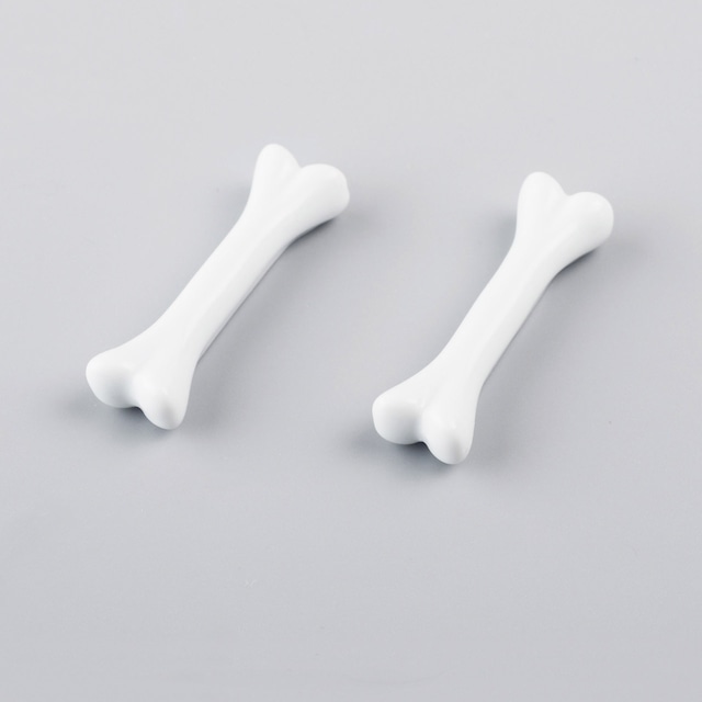 骨の箸置き / Bone Chopstick rest  set of 2