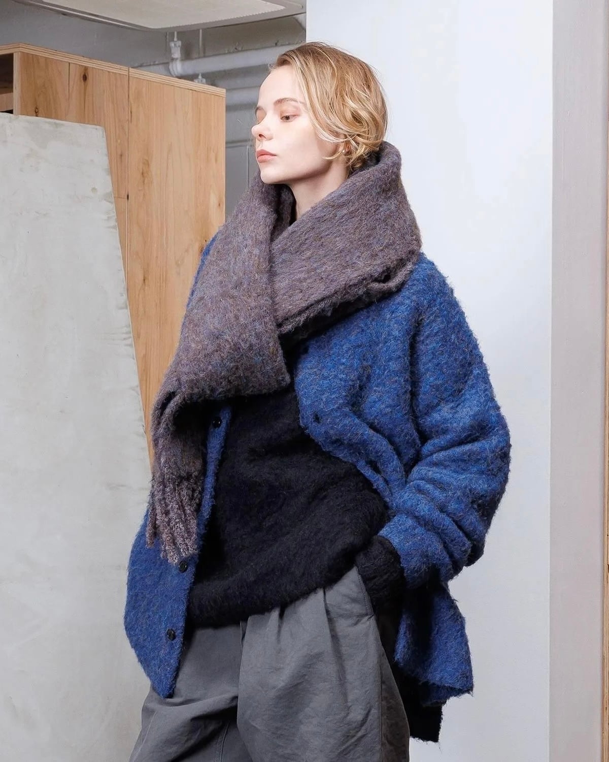 VOAAOV FULLERS TEASEL BRUSHED KNIT Muffler BROWN | nua