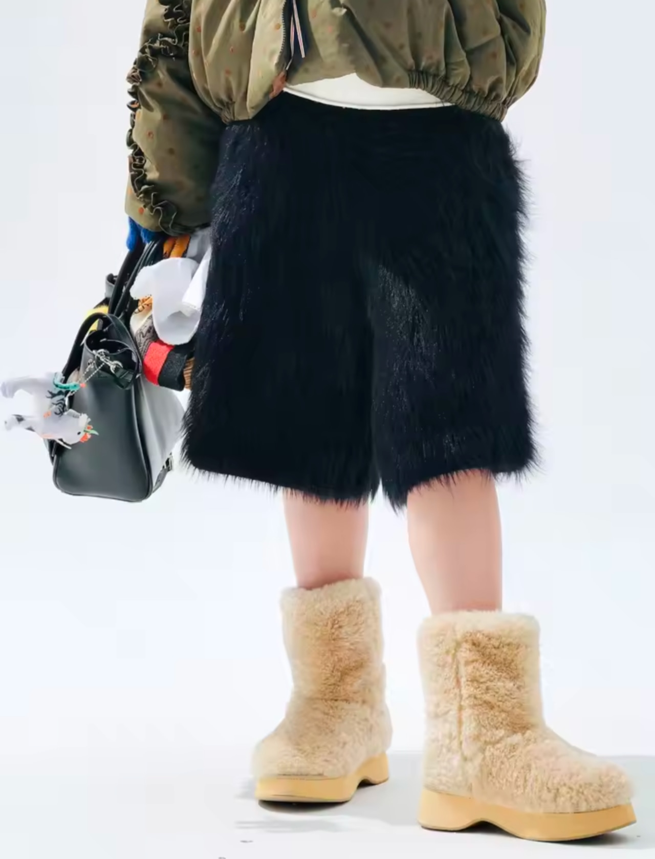 imakokoni ブラックカラーオリジナルデザインボアパンツ 255140