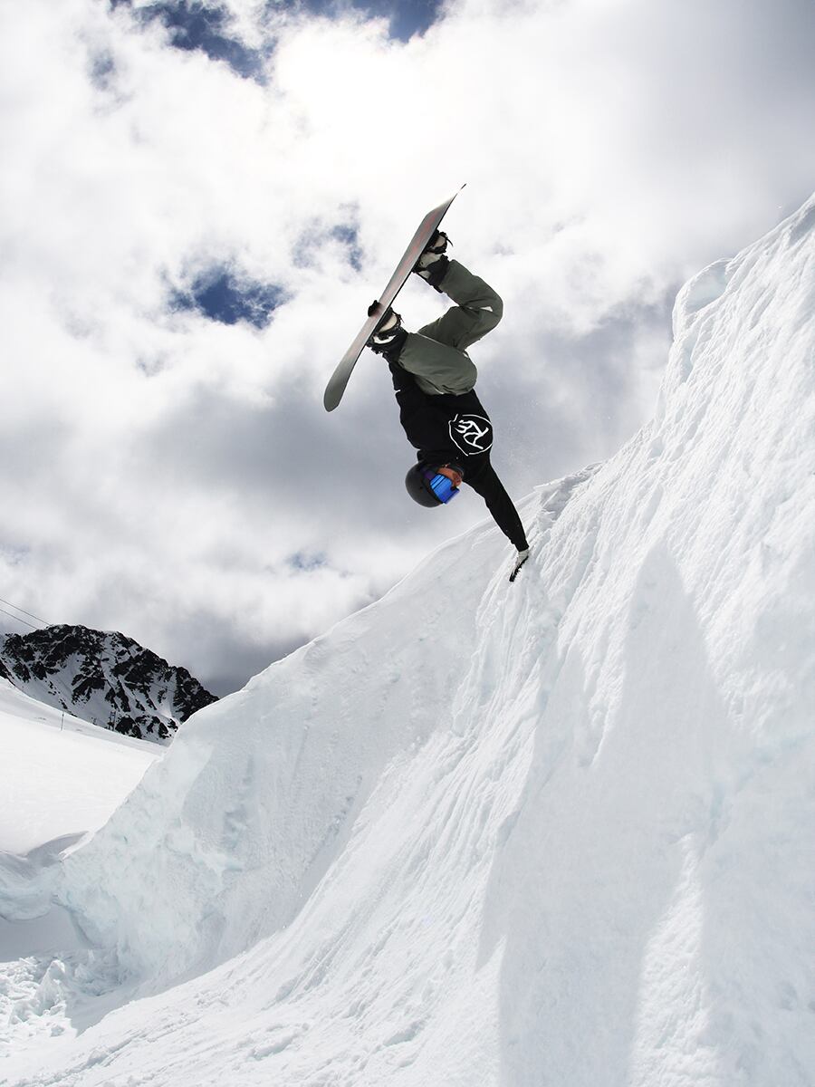 Endeavor Snowboards Pioneer QSL SERIES | FIELDGATE