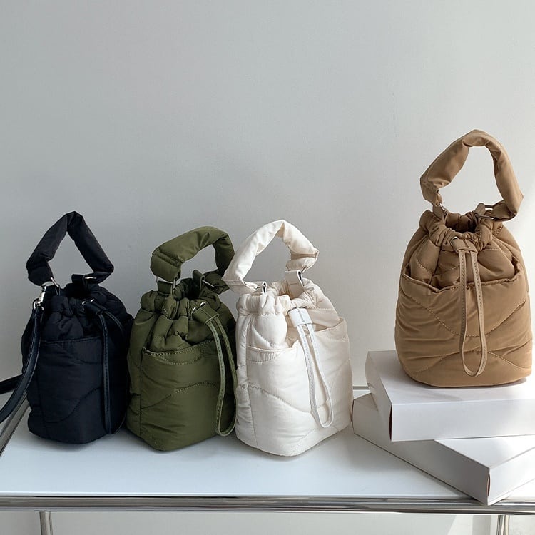 ふわふわキルテイング巾着バッグ 10528 | quin5 