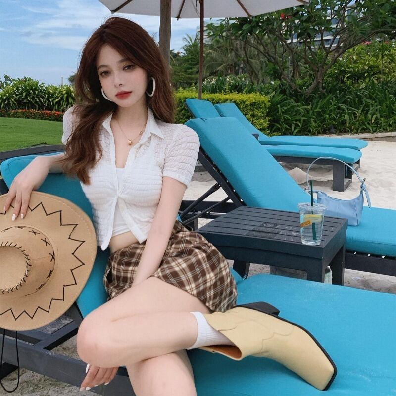 プリーツシャツ サマー薄手ショートホワイト半袖スリーブトップス ハーフスリーブ 夏物 ブラックストロベリース80070550721