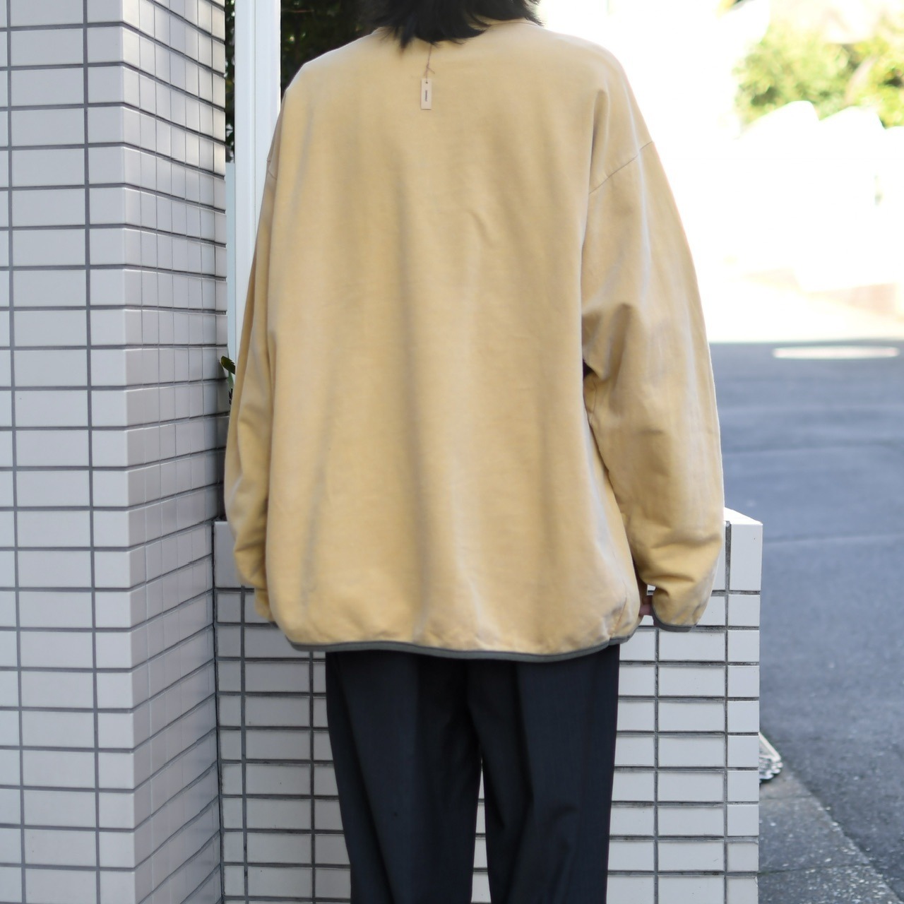 deer embroidery garment dye half zip souvenir sweat