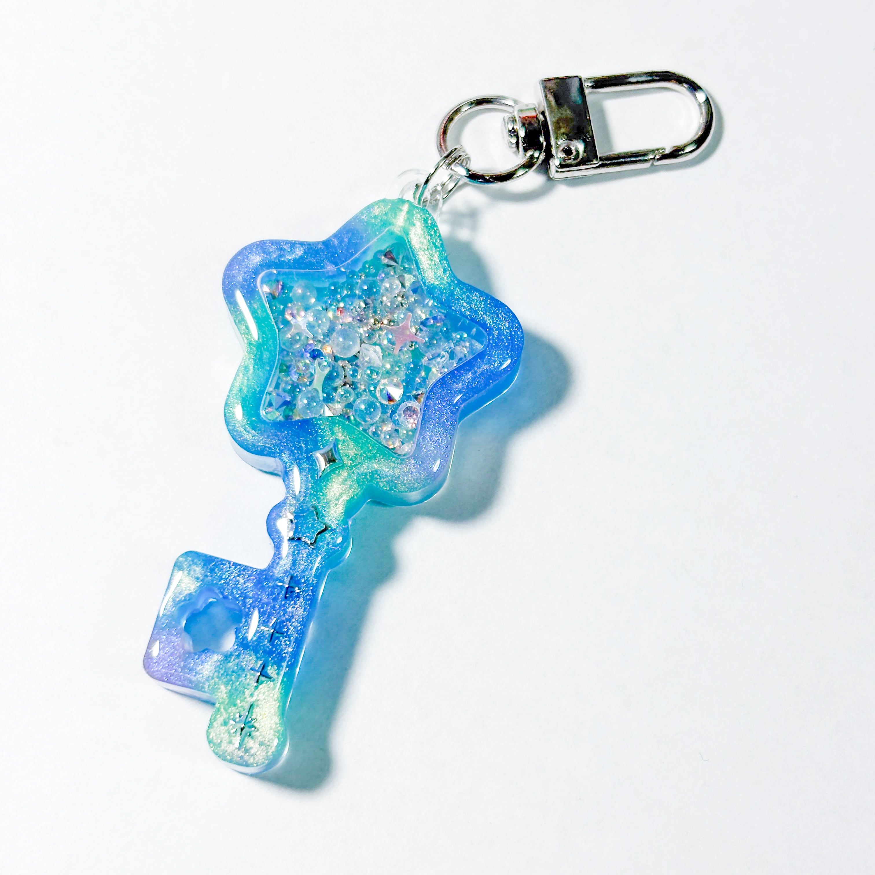 星鍵シェイカーレジンキーホルダー 星鍵シェイカー | わんくん商店
