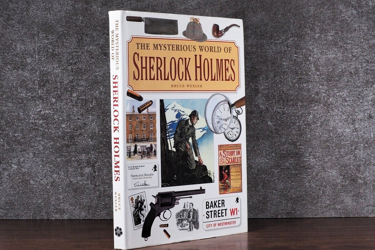 【VO015】The Mysterious World of Sherlock Holmes /visual book