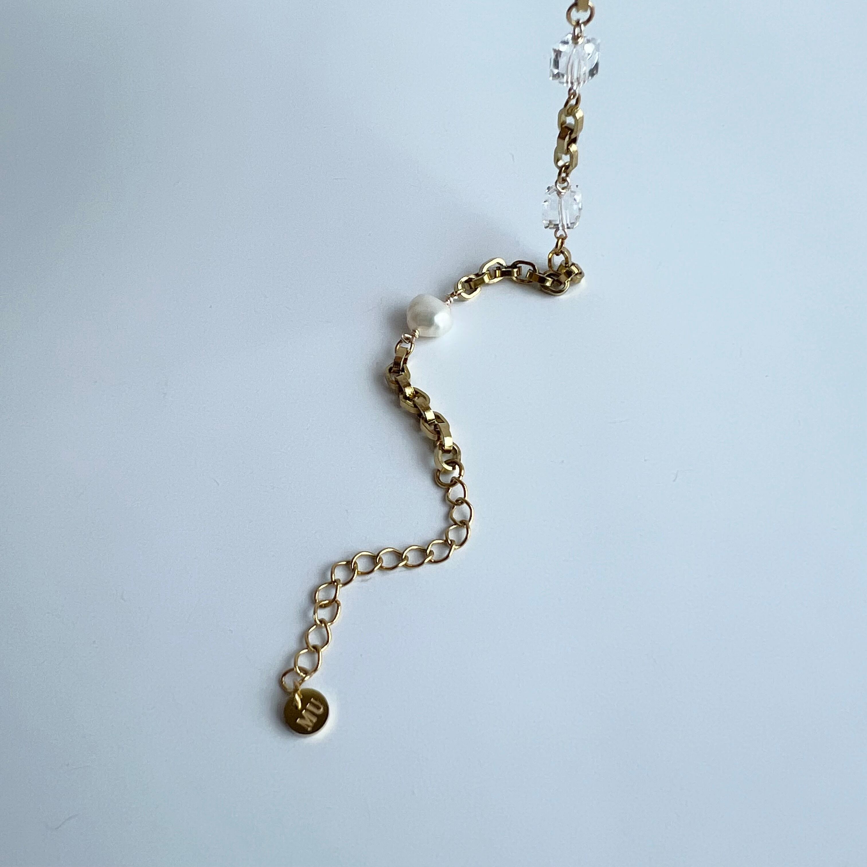 TV着用//キューブ水晶＆淡水パールチェーンブレスレット | Handmade