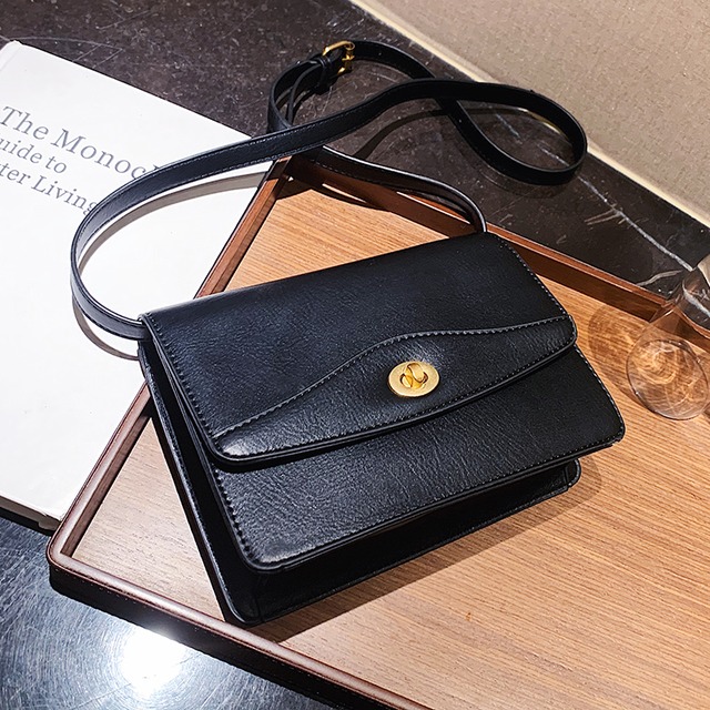 スタンダードオータムウィンター レトロ 秋物 冬物 スクウェア メッセンジャーバッグ 手作りハンドバック9541620304