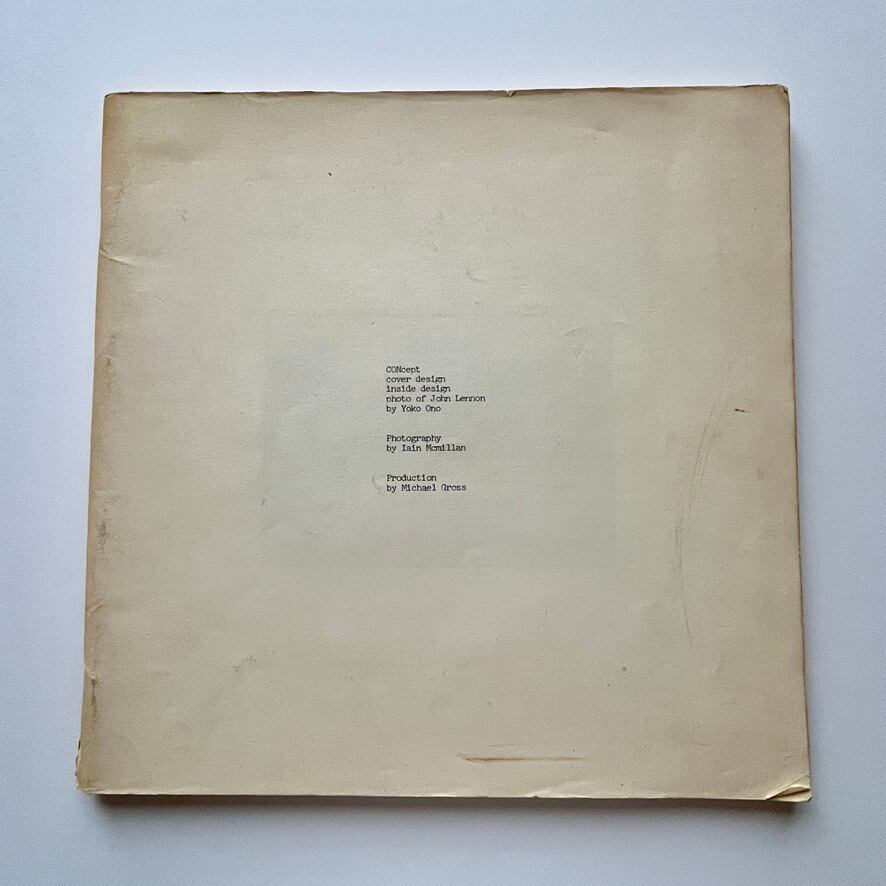 【 絶版洋古書・アーティストブック 】オノ・ヨーコ  YOKO ONO, (JOHN LENNON). Museum of Modern [F] art: Yoko Ono-one woman show, Dec. 1st - Dec. 15th 　[3100200]