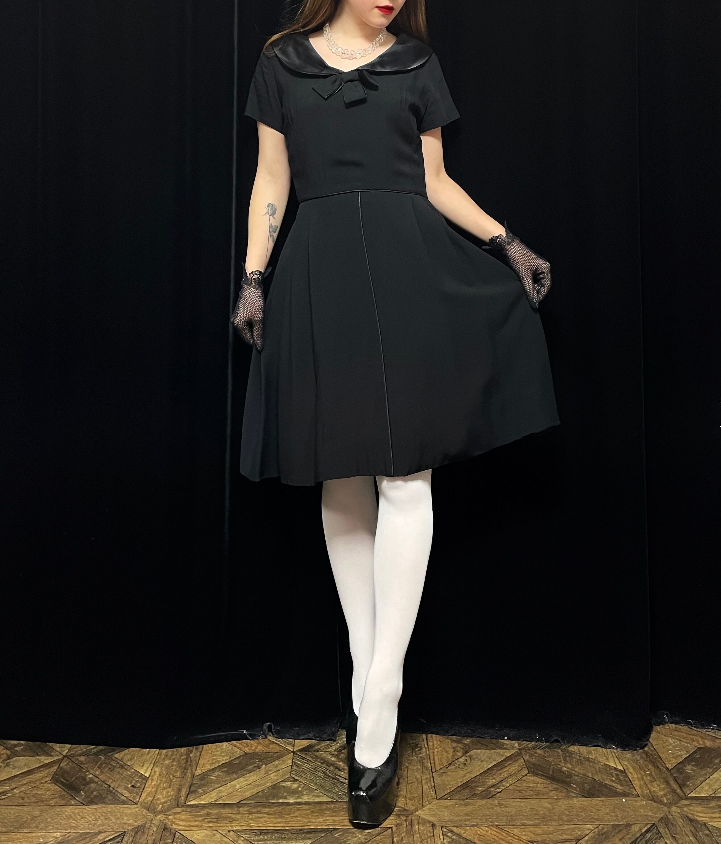 50s Vintage Black round collar  ribbon dress | Moon Phase Vintage