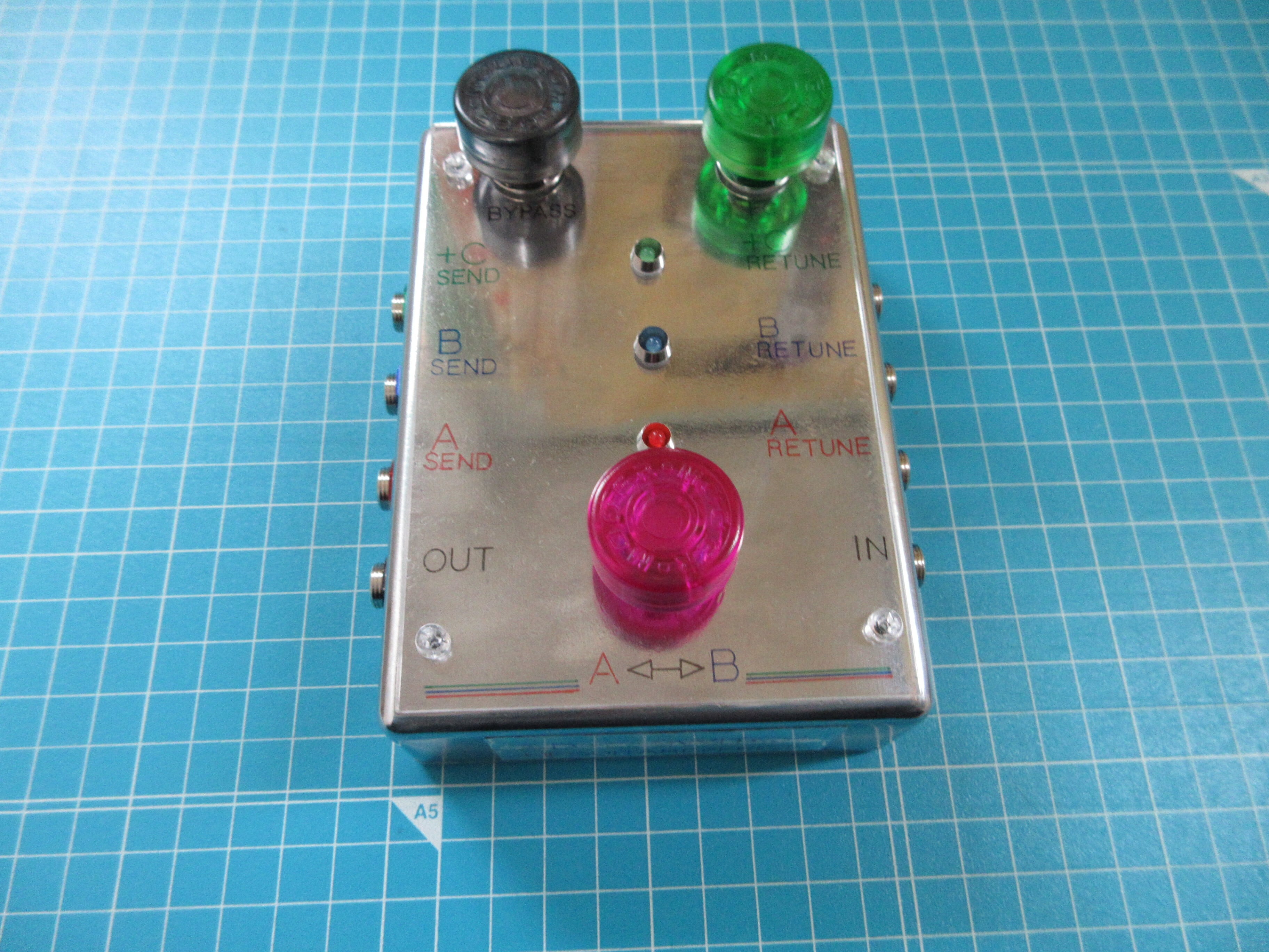 AB⁺C SWITCH (AB ループセレクター) AB⁺C SWITCH (AB ループセレクター) | HF GUITAR EFFECT