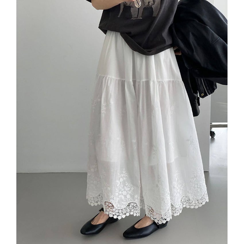 tiered lace long skirt　J00534