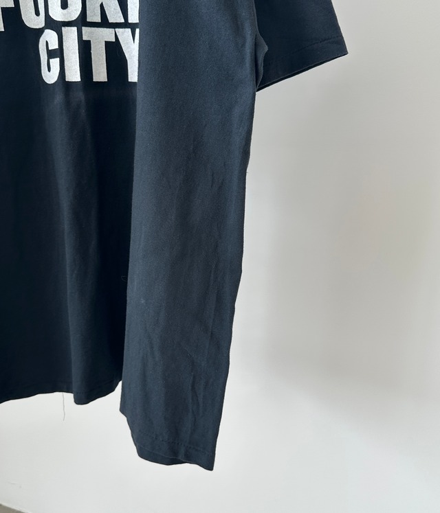 -NEW YORK FUCKIN CITY- Vintage 90s L Print T-Shirt