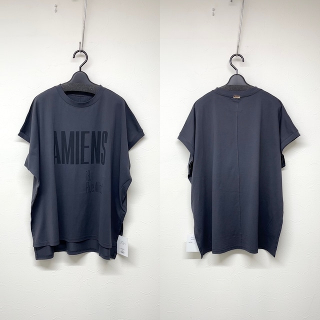 【MICA&DEAL/マイカアンドディール】"AMIENS"ロゴTシャツ(チャコール)