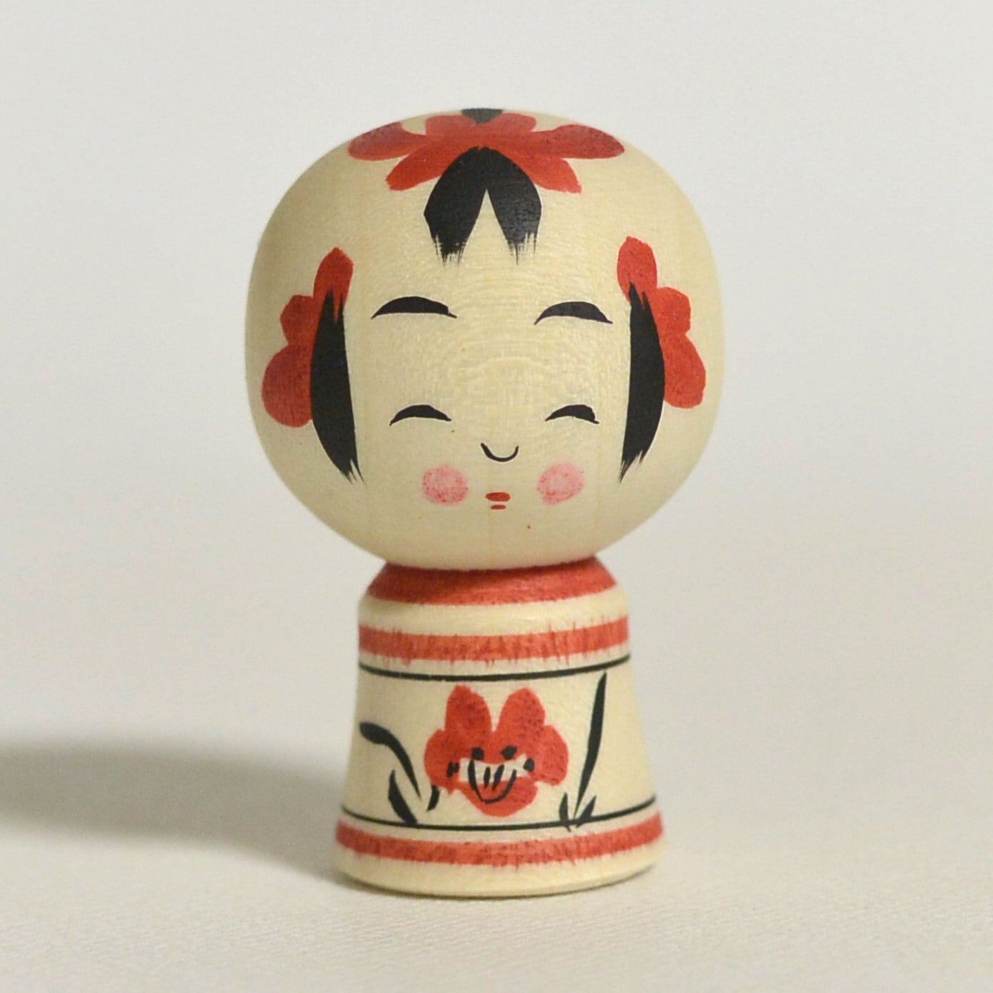 小寸こけし（ミニこけし） 約1寸 約3.5cm 鈴木明 工人（作並系）#2262
