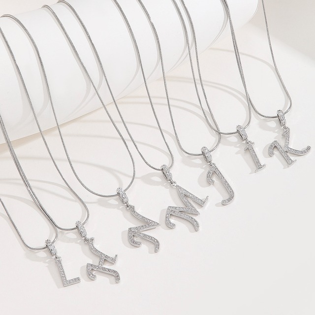 sparkling full initial necklace m0007