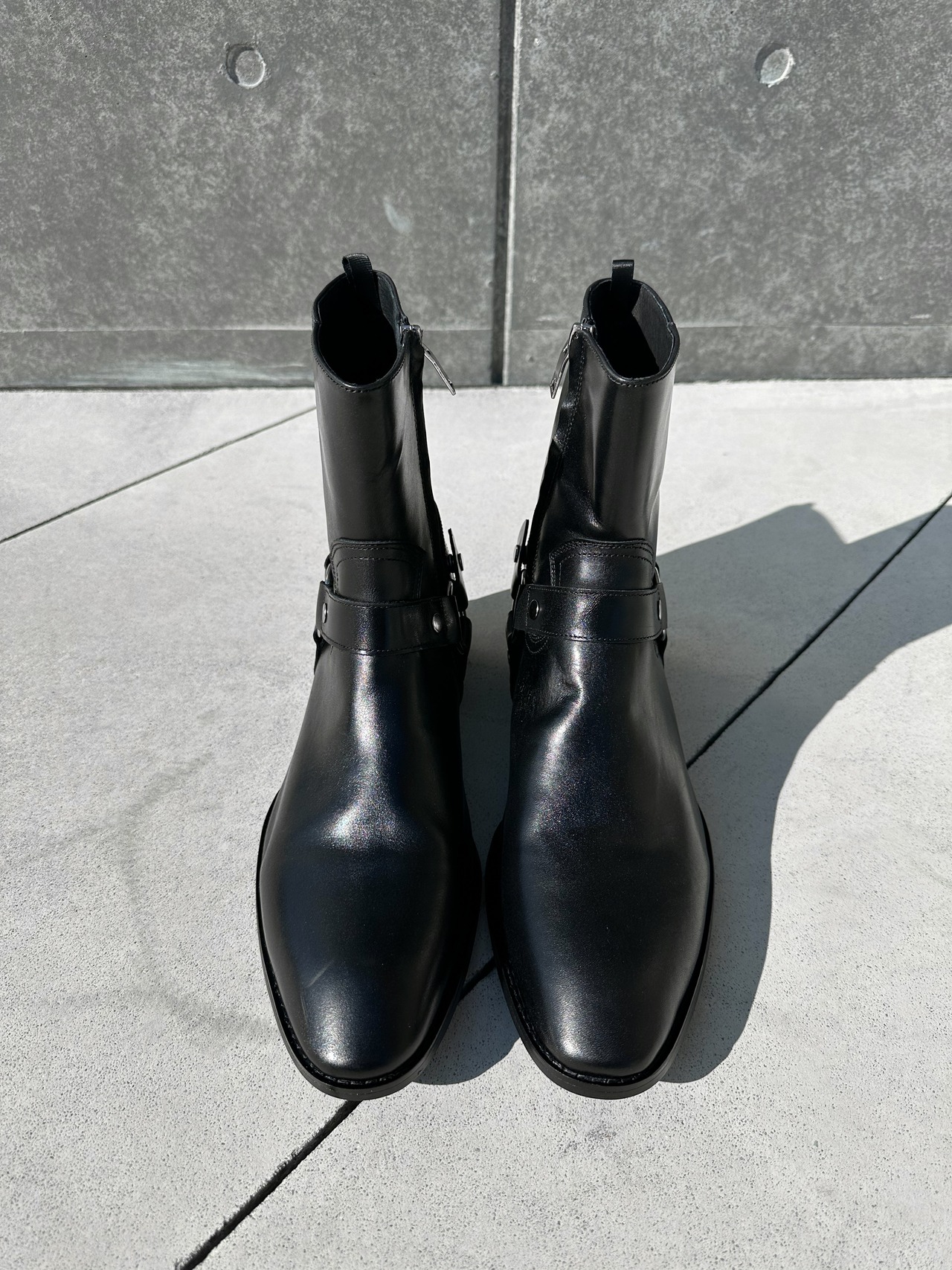 Ringed Chelsea Boots