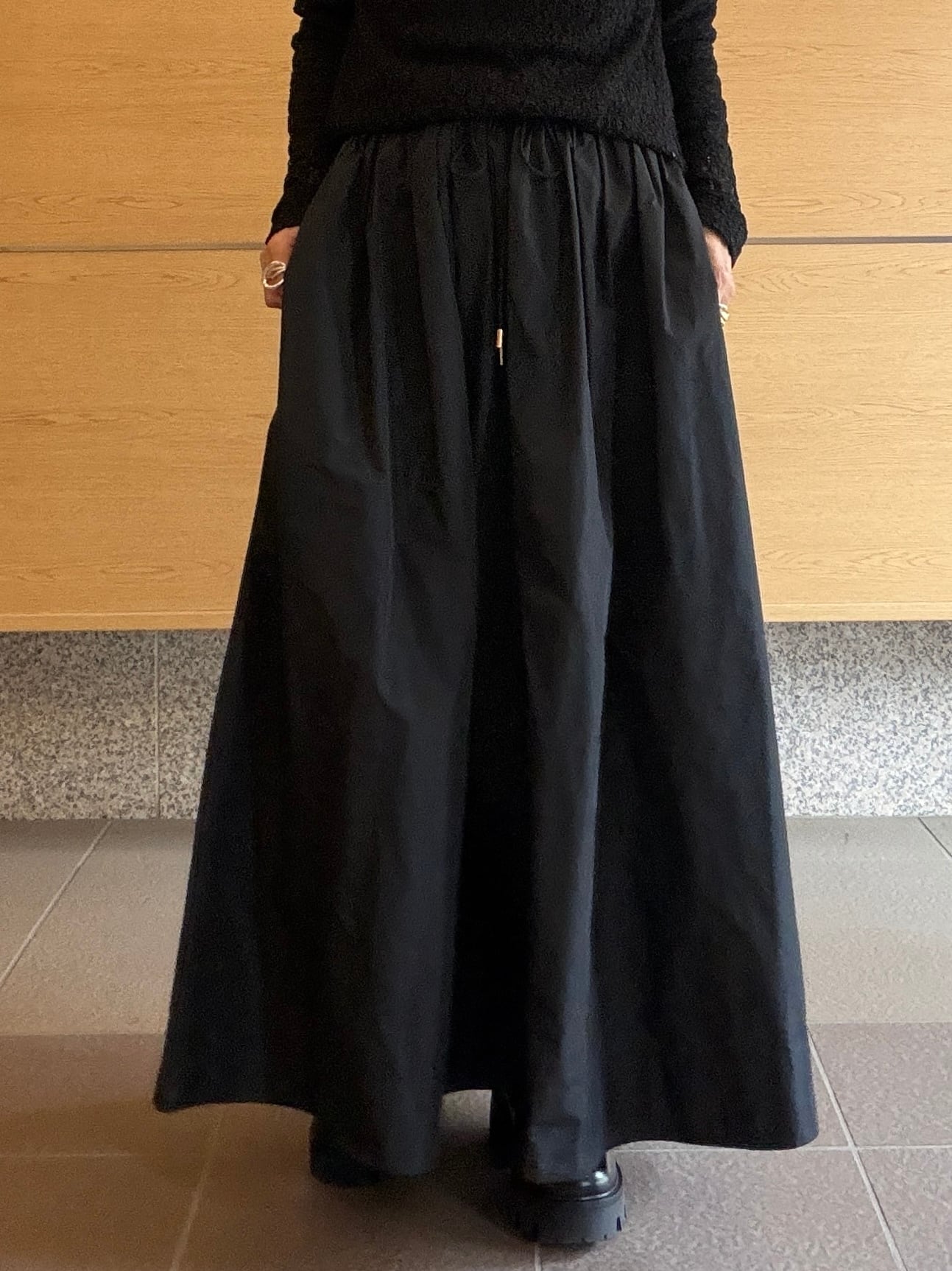 ウォッシャブル タフタロングスカート