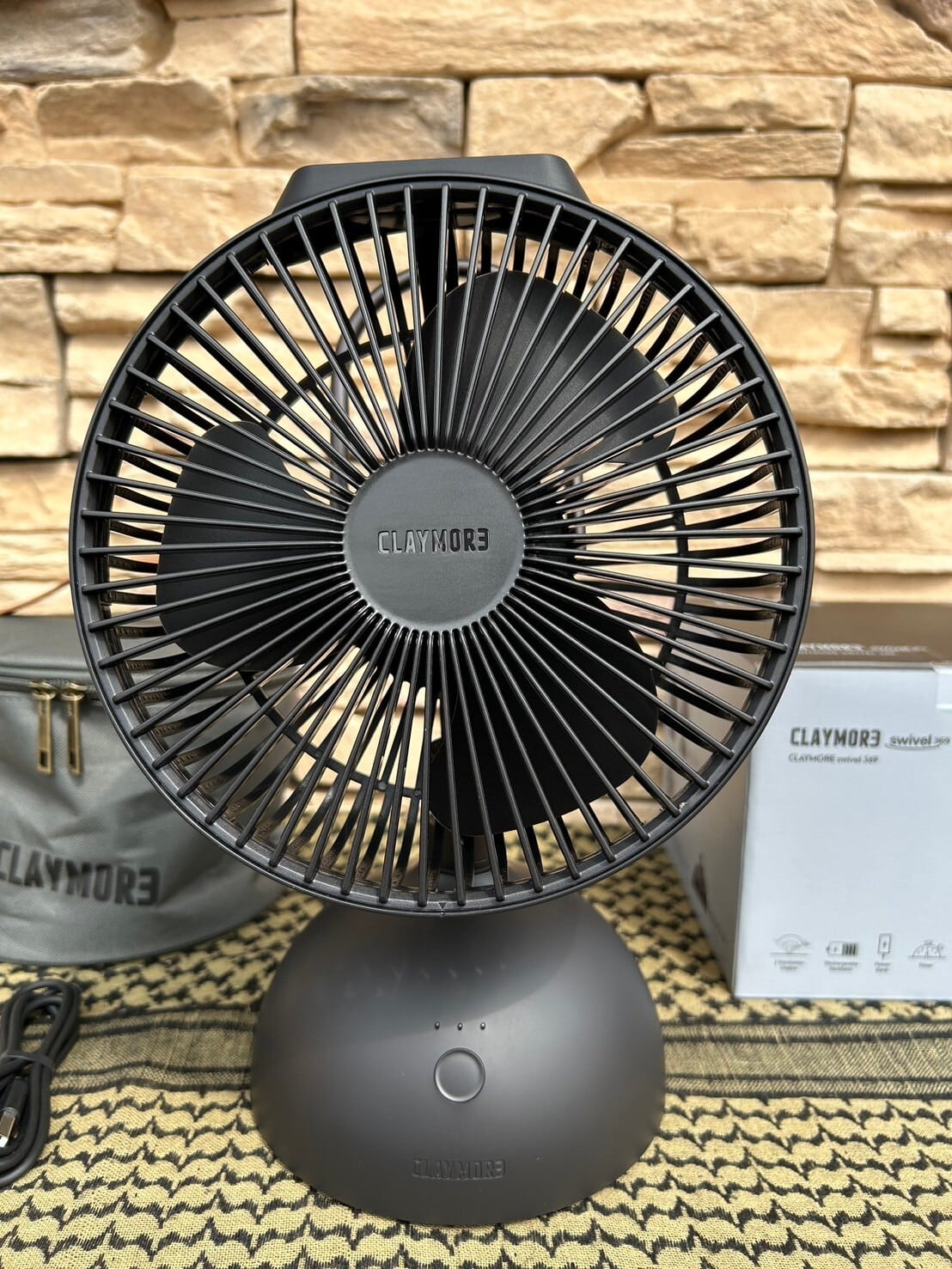 扇風機・サーキュレーター CLAYMORE CLAYMORE FAN V1040 + Swivel369 CLAYMORE CLAYMORE FAN V1040 + Swivel369 【公式通販】