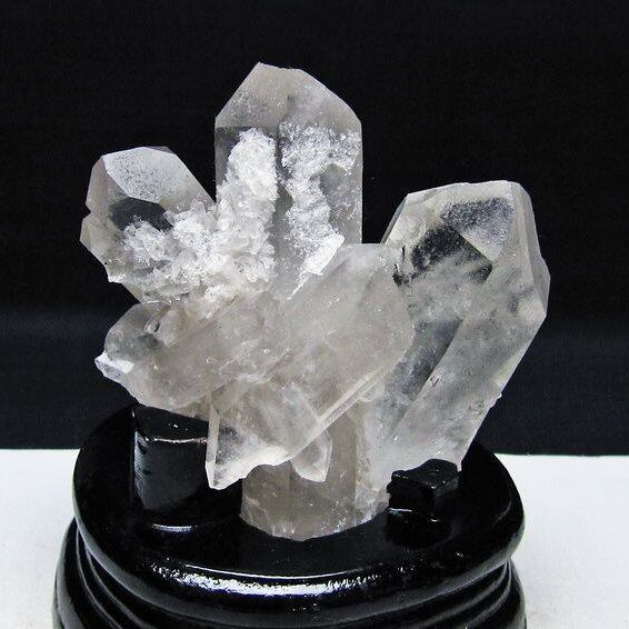 水晶 クラスター マダガスカル産 台座付属 水晶 原石 一点物 182-9307