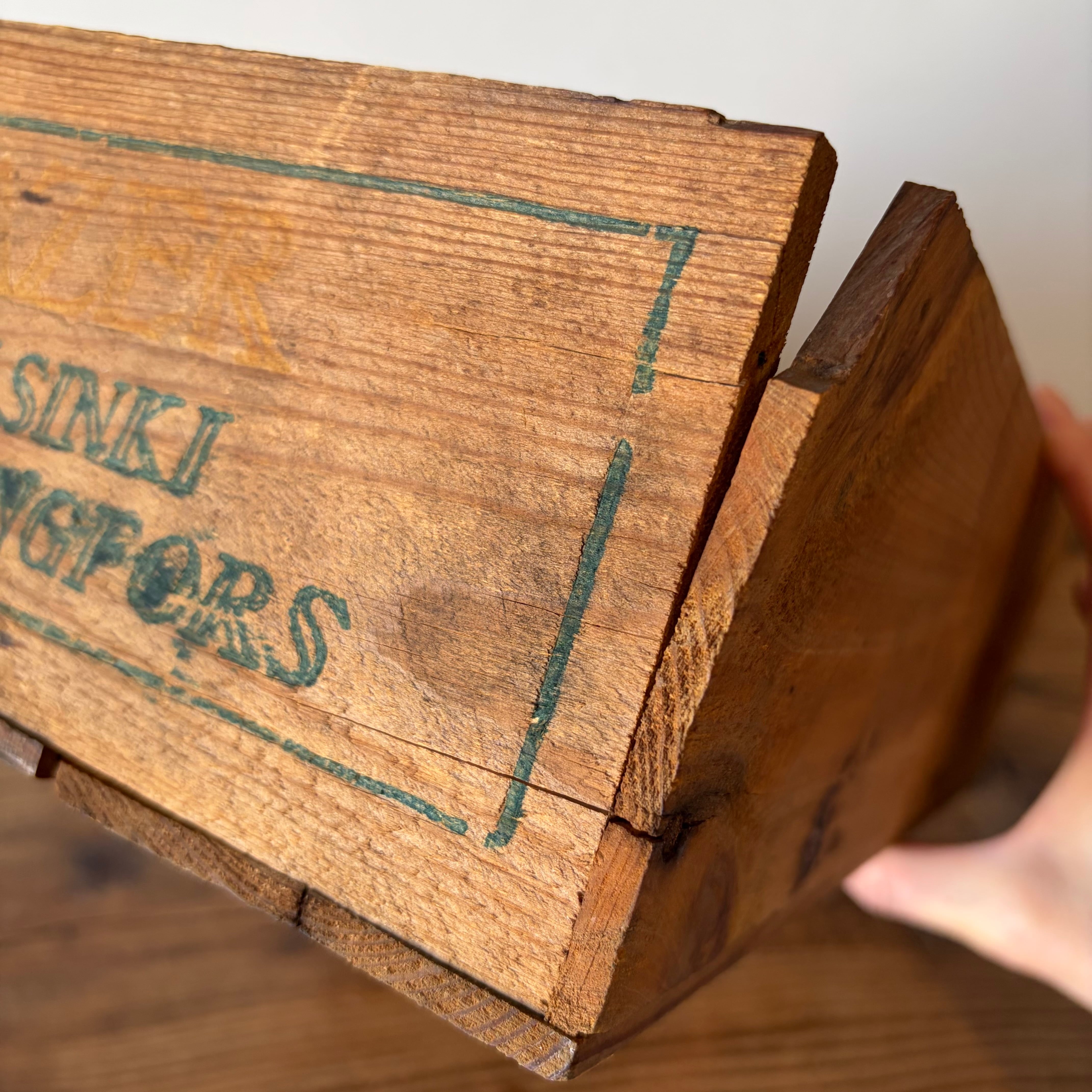 FAZER Wooden Crate | troldhaugen antiques ｜ 北欧アンティーク・古道具