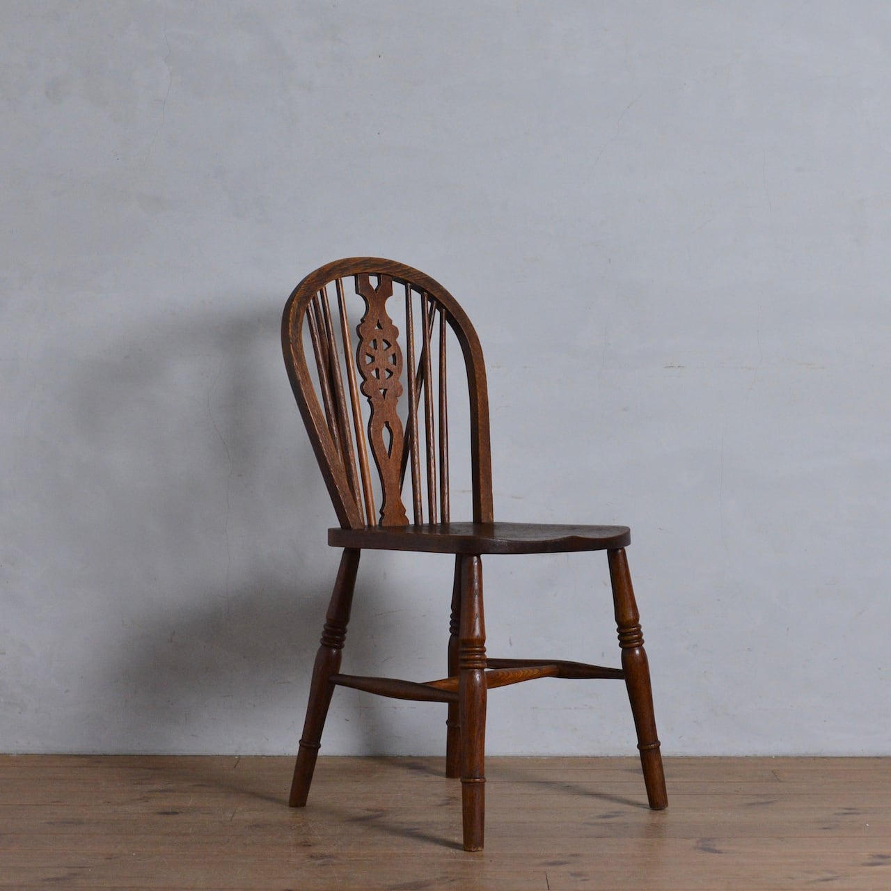 Wheelback Chair / ホイールバック チェア 〈ダイニングチェア