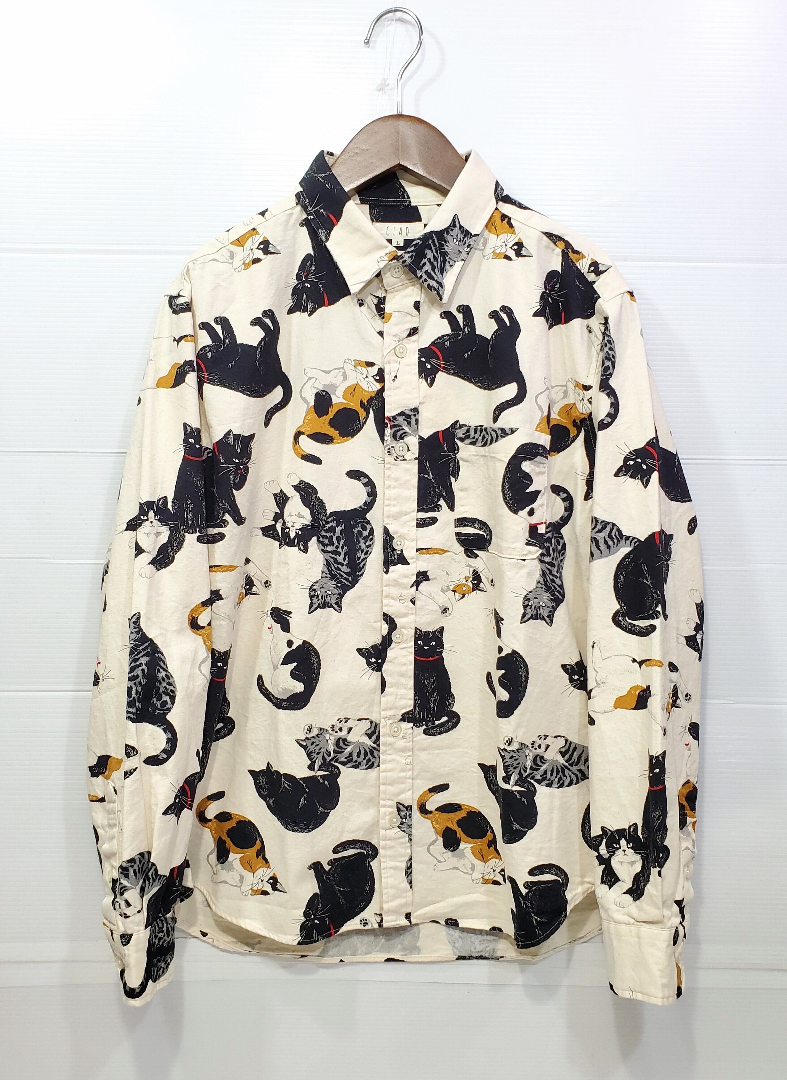 ネコいっぱい国産シャツ（オフホワイト）
