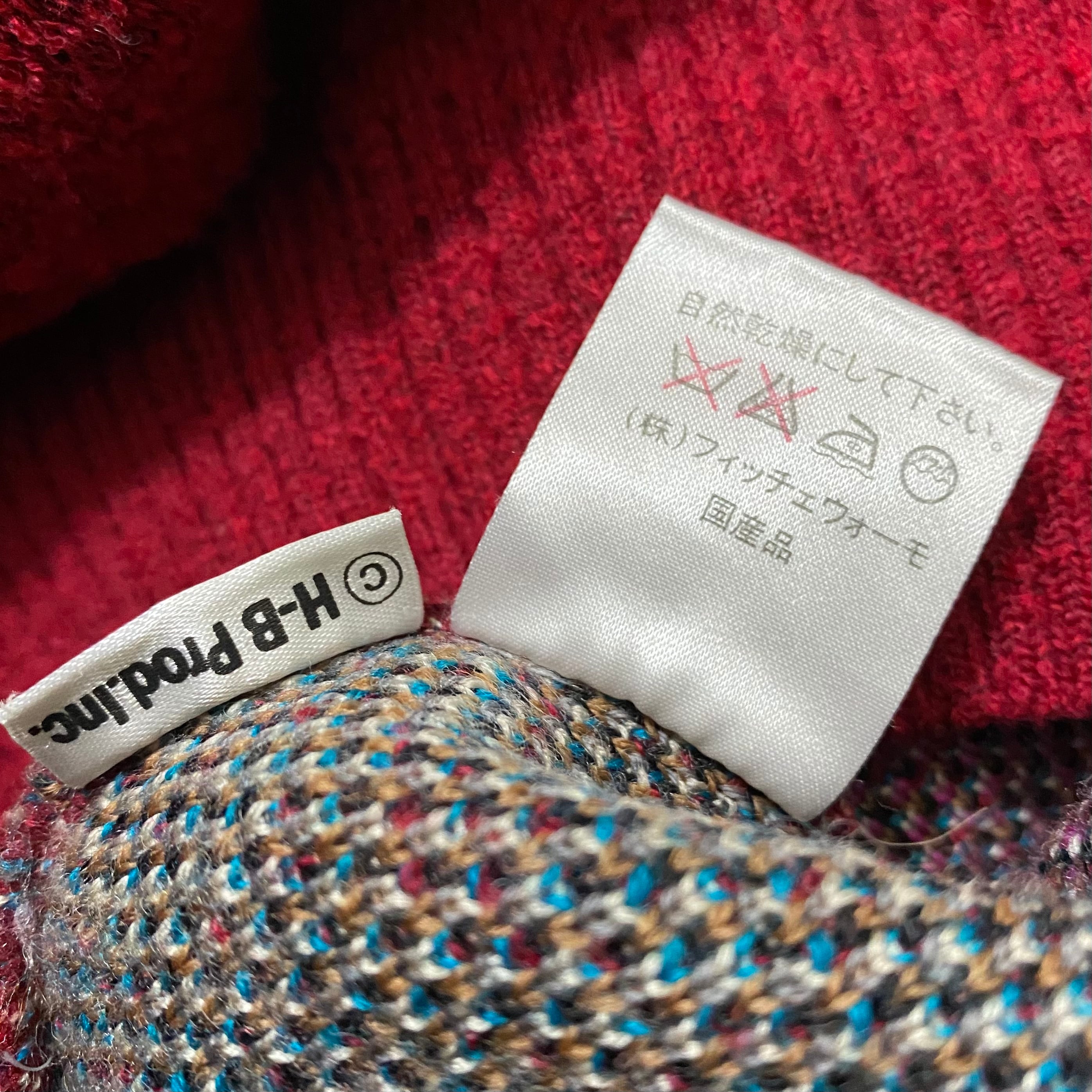 FICCE character sweater | NOIR ONLINE