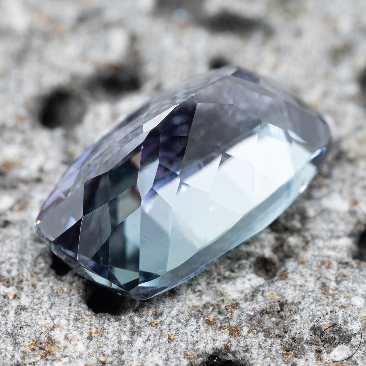 天然【非加熱】ゾイサイト・ブルーパープル・多色性 2.889ct 日独鑑別