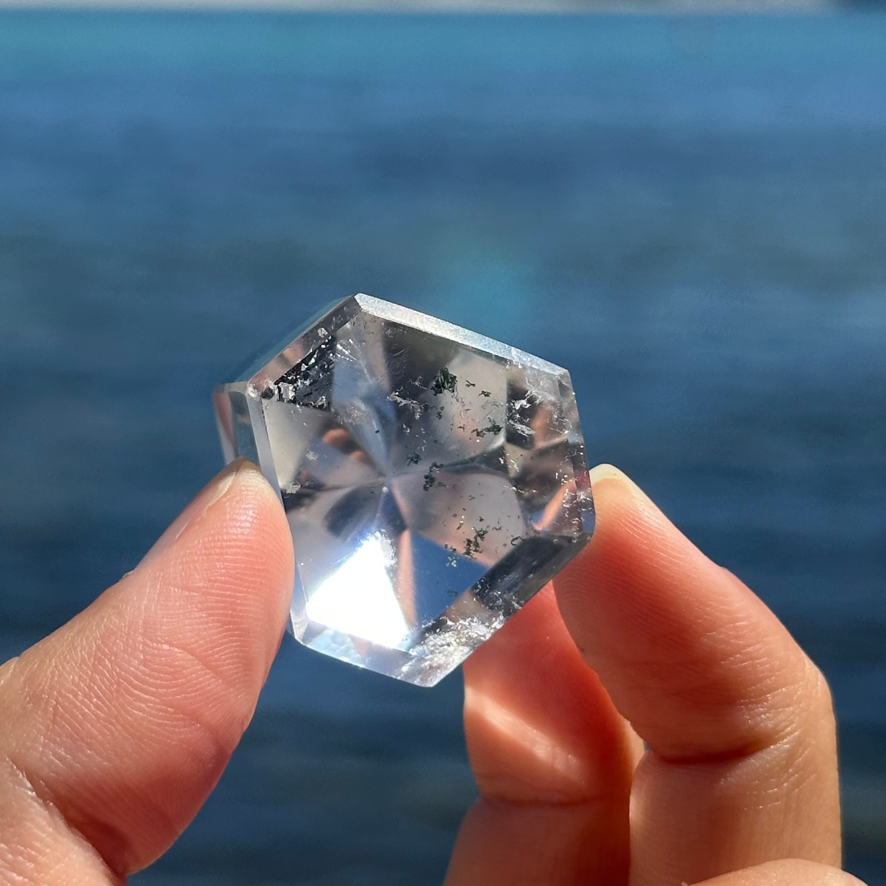 ブラジル産 水晶】ミニ ポイント タワー｜ロッククリスタル・一点もの
