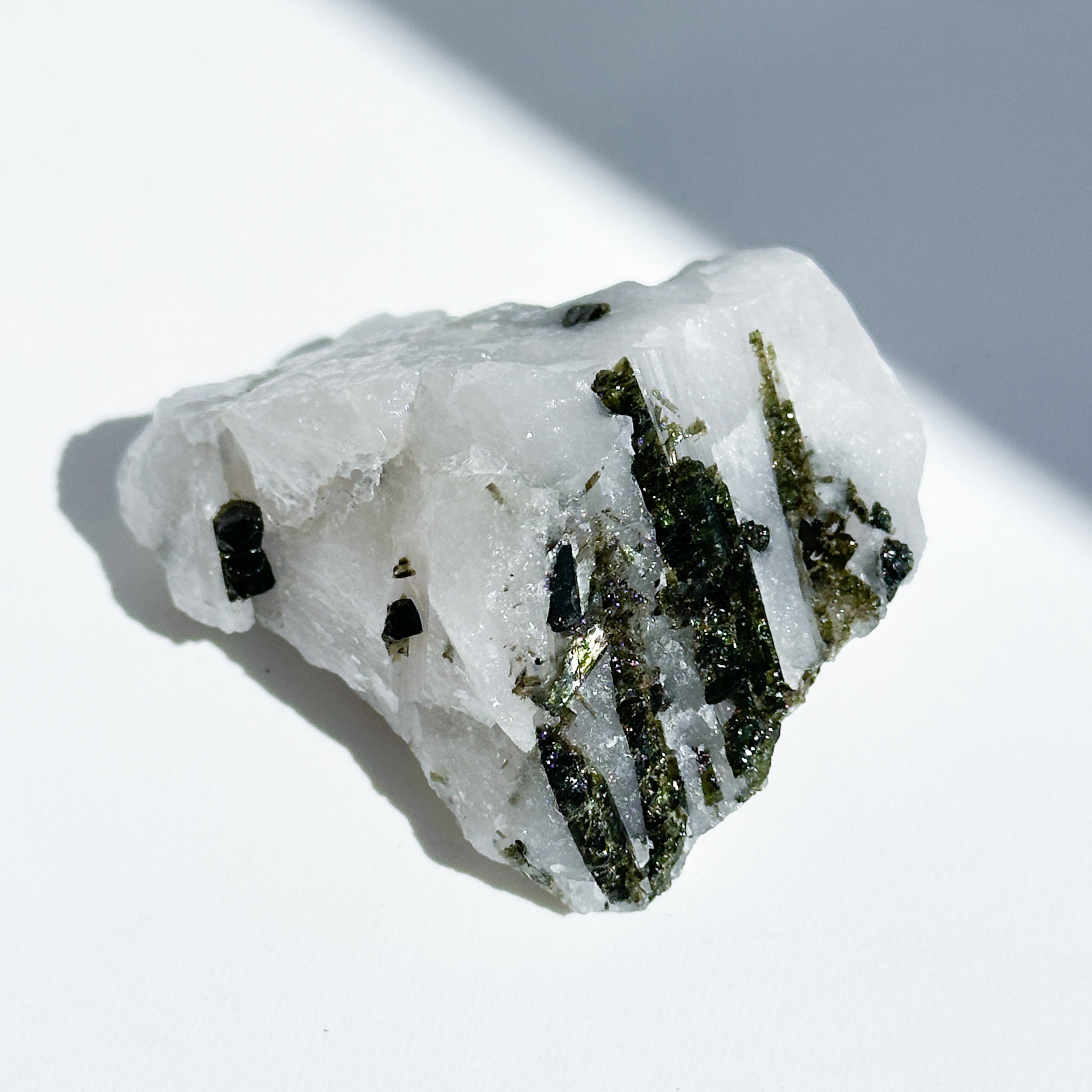 ミナスジェライス産グリーントルマリン 原石 25◇ Green Tourmaline