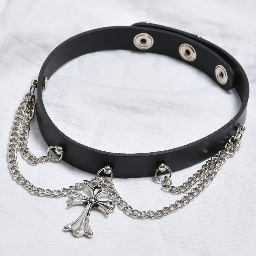 WHITE MOONLIGHT チョーカー 1/15新着】クロスチェーンスタッズチョーカー | VOLCAN&APHRODITE