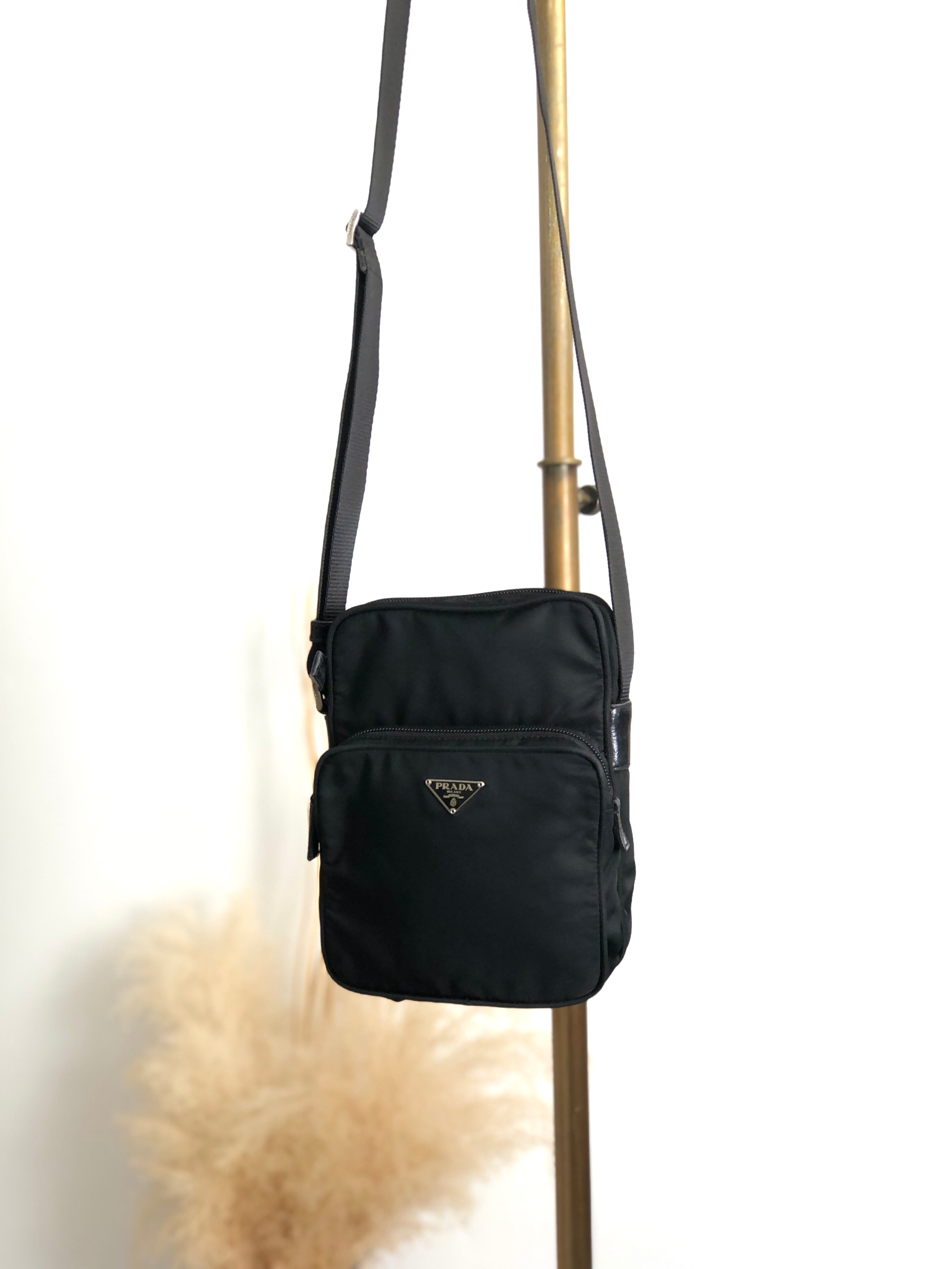 PRADA プラダ ショルダーバッグ ブラック トライアングルロゴ ナイロン vintage ヴィンテージ オールド 2ctkw3