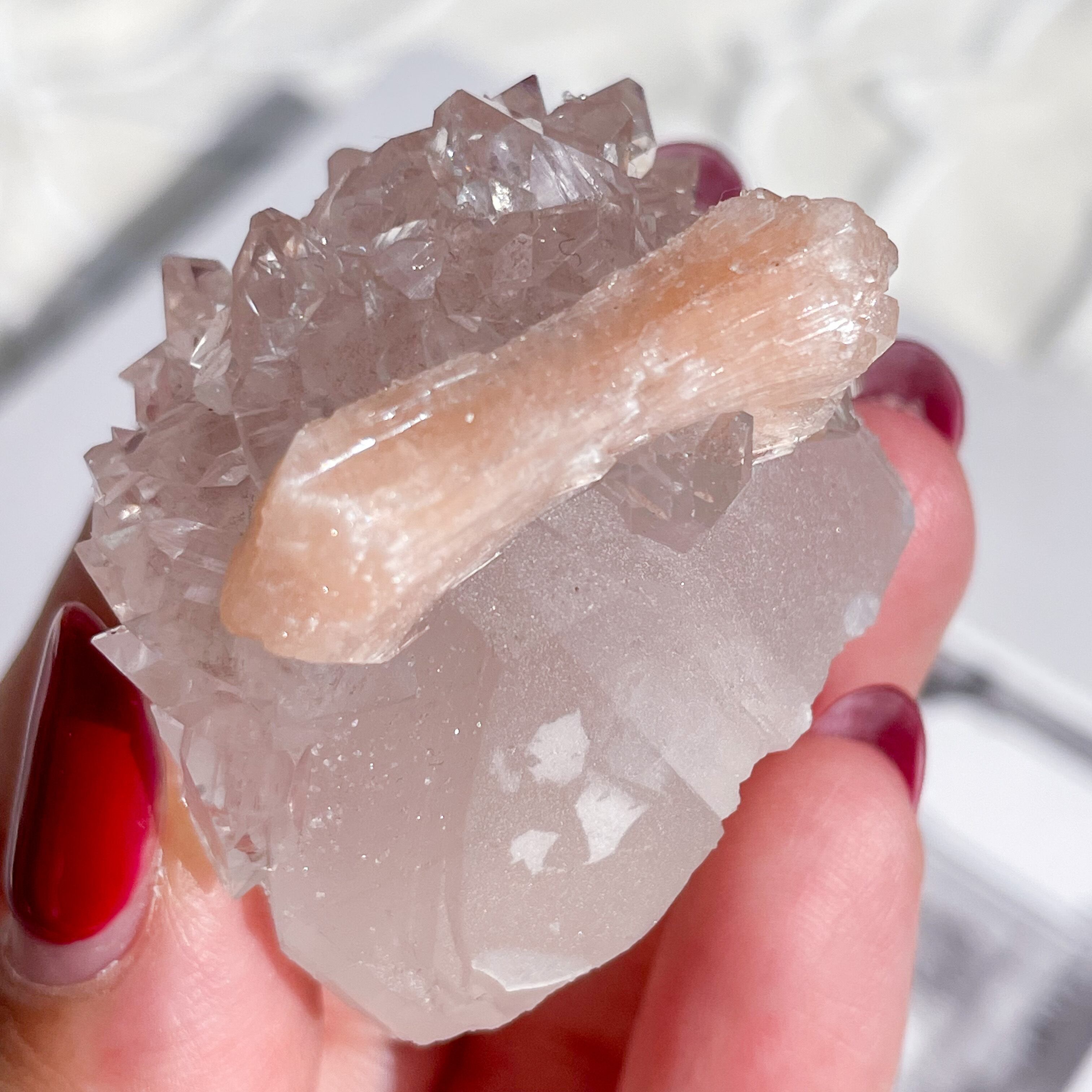 Top Quality Pink Apophyllite 19 ✧ ピンクアポフィライト | FLUXY