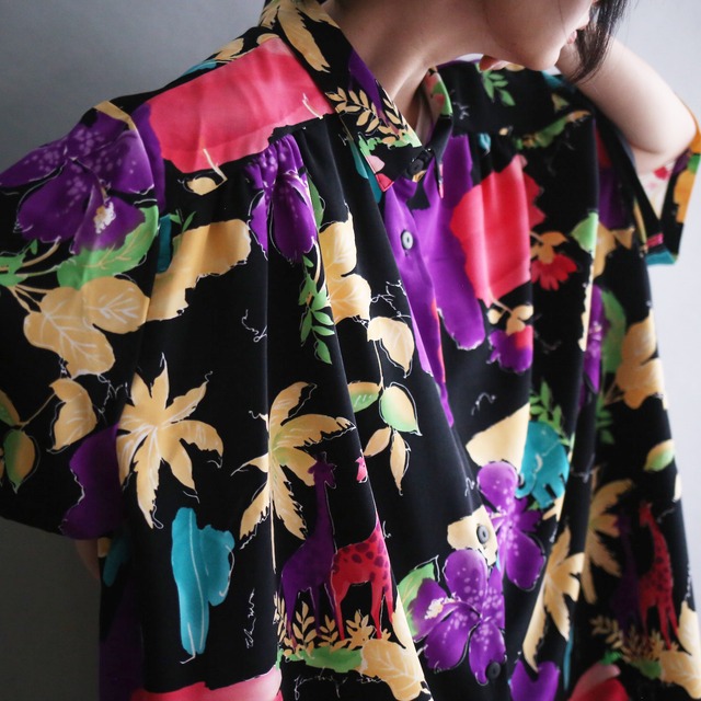 "動物×花" colorful art pattern super big box silhouette h/s shirt