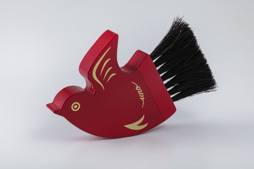 千鳥ブラシ　赤×クリーム×黒馬毛　／　Chidori brush　Red handle (silk screen) & Black hair