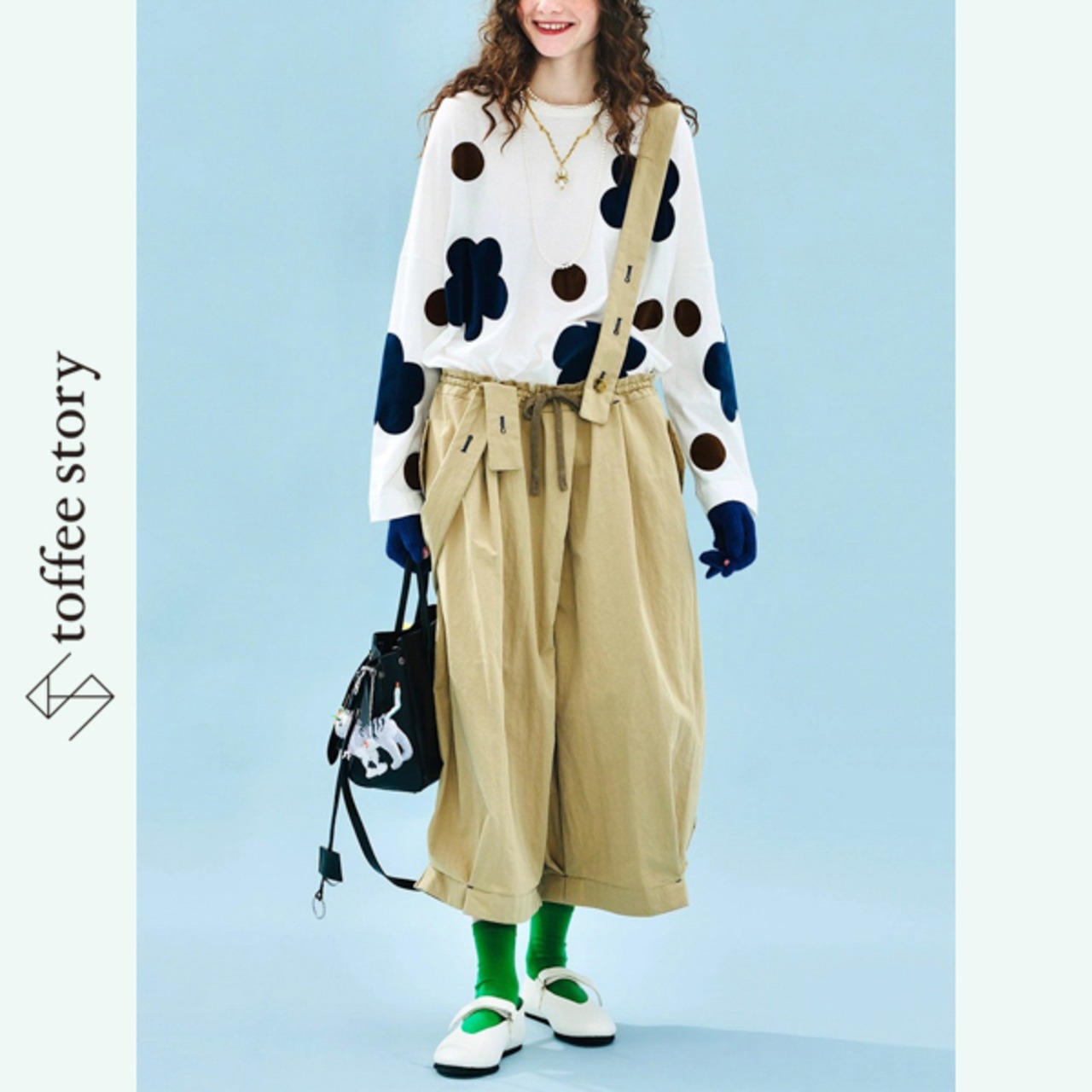 お出かけ日和のふんわりバルーンパンツ 《i0739》