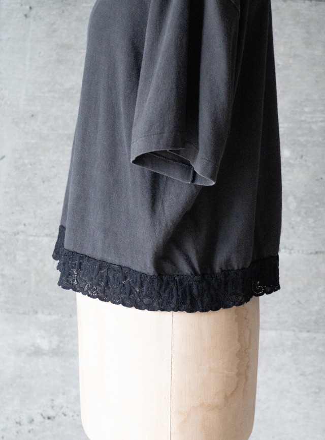 unknown 1990s Crew neck tee with lace