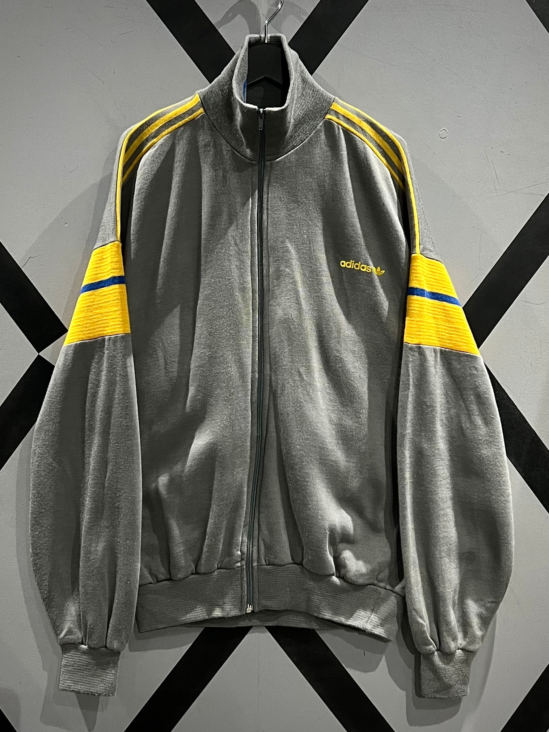 ブランド古着 X VINTAGE】80's “adidas” Color Switching Vintage Knit Track Jacket