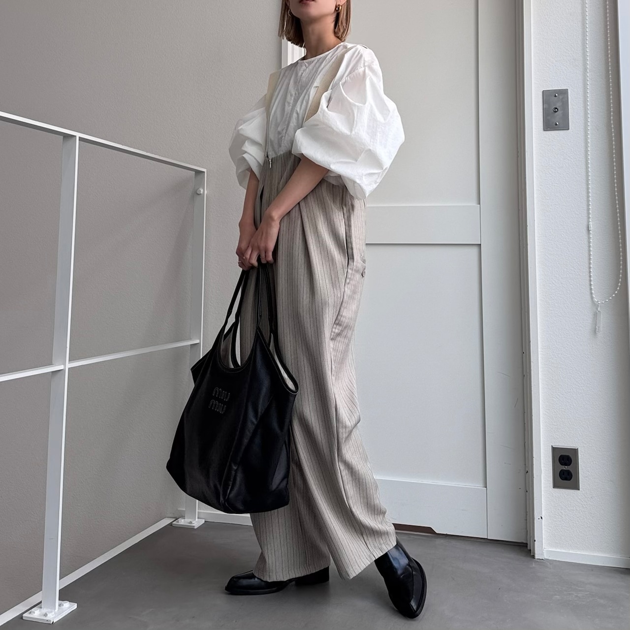 【鹿児島先行販売】ピンストライプサロペットPT/グレージュ