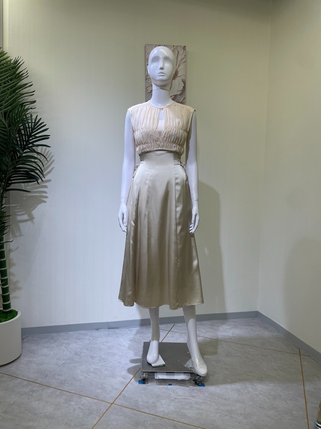 中古ドレス 4227【LILY BROWN】