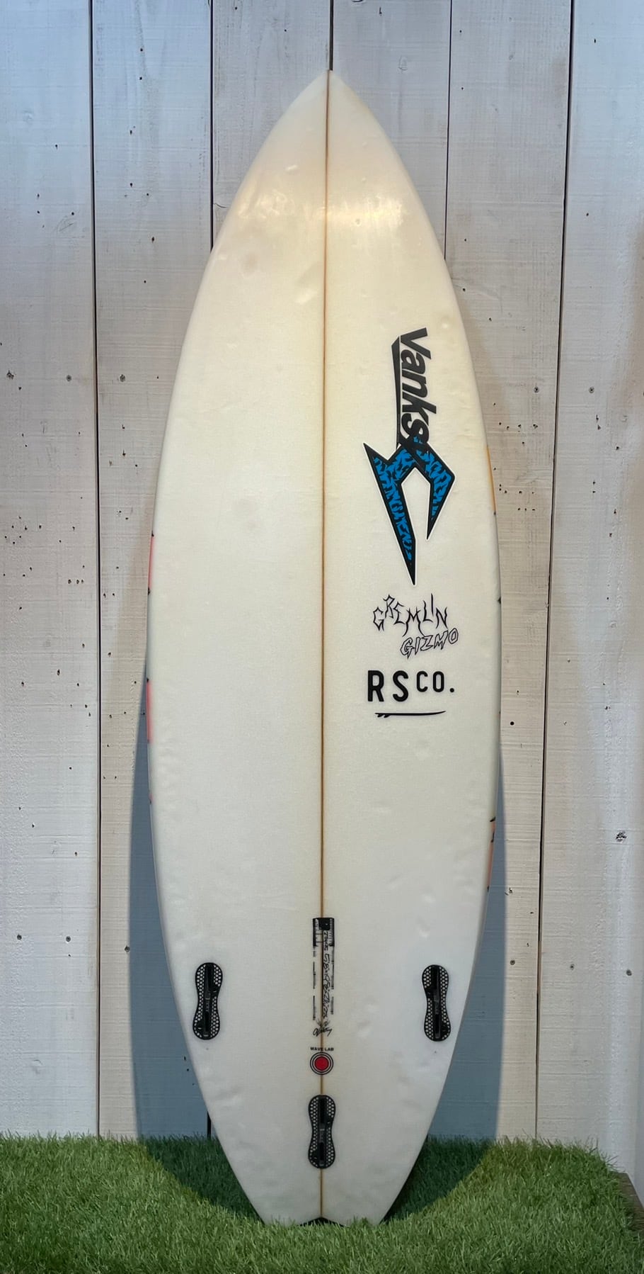 PREMIUM USED】5'8ジャスティスサーフボード グレムリン GIZMO | Radix