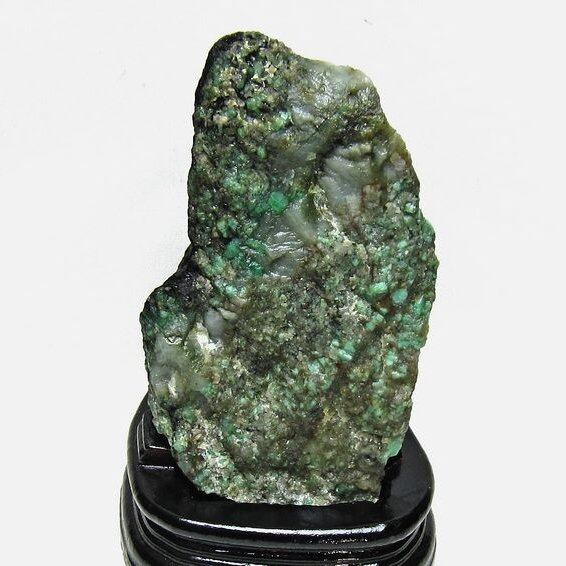 1.3Kg エメラルド 原石 台座付属 一点物 181-4689