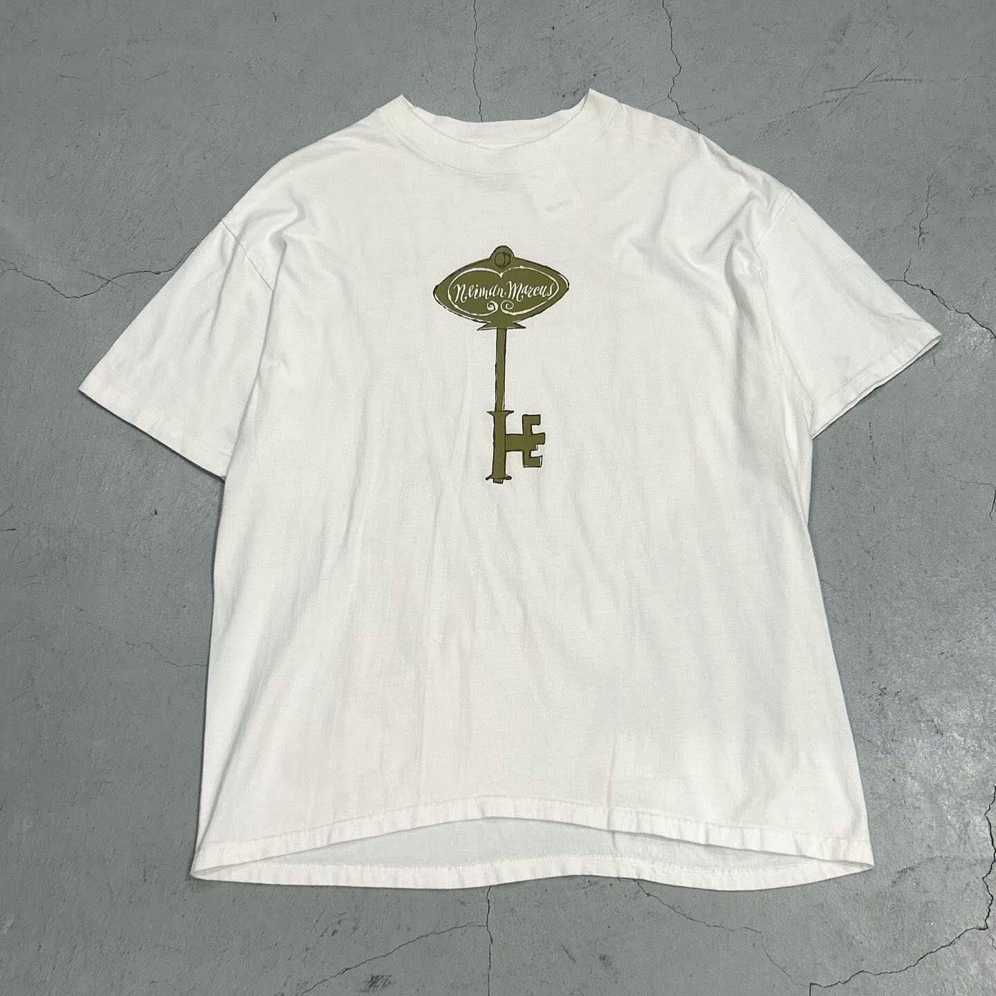 90s Neiman Marcus T-shirt 【高円寺店】