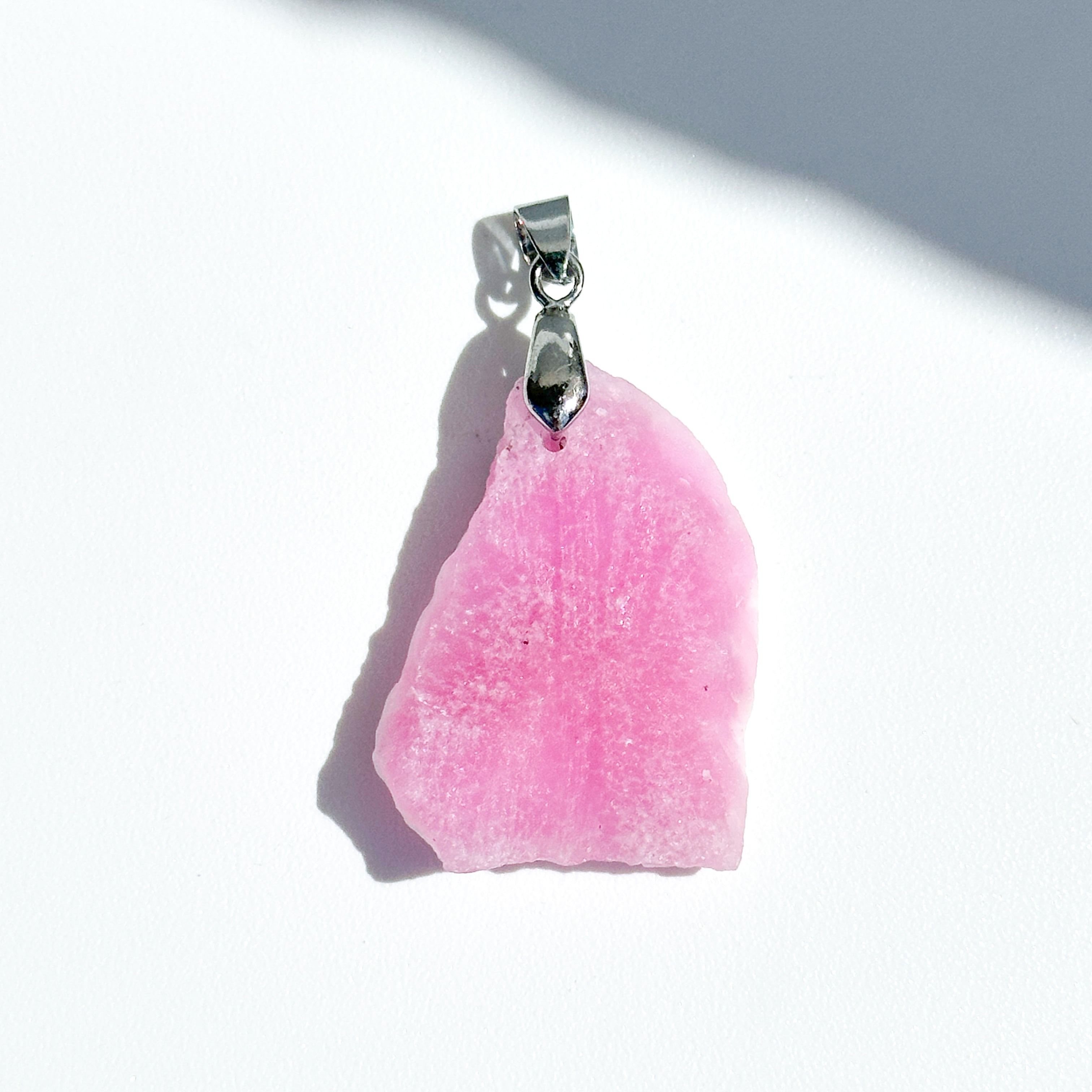 ピンクアラゴナイト チャーム02◇ Pink Aragonite Charm ◇天然石・アクセサリーパーツ・鉱物・パワーストーン・インテリア