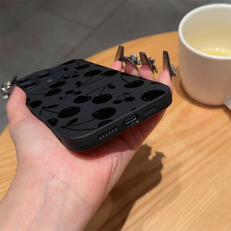 iPhone全機種対応】ブラックチェリー柄◎大人可愛い 韓国ケース