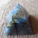 ★今日だけSPECIAL★35％オフ！★幸せ占い・居場所・やる気」 ラブラドライトピラミッドNo.5 【限定品】リーディングストーン